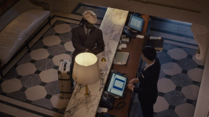 walk in paris - le meurice