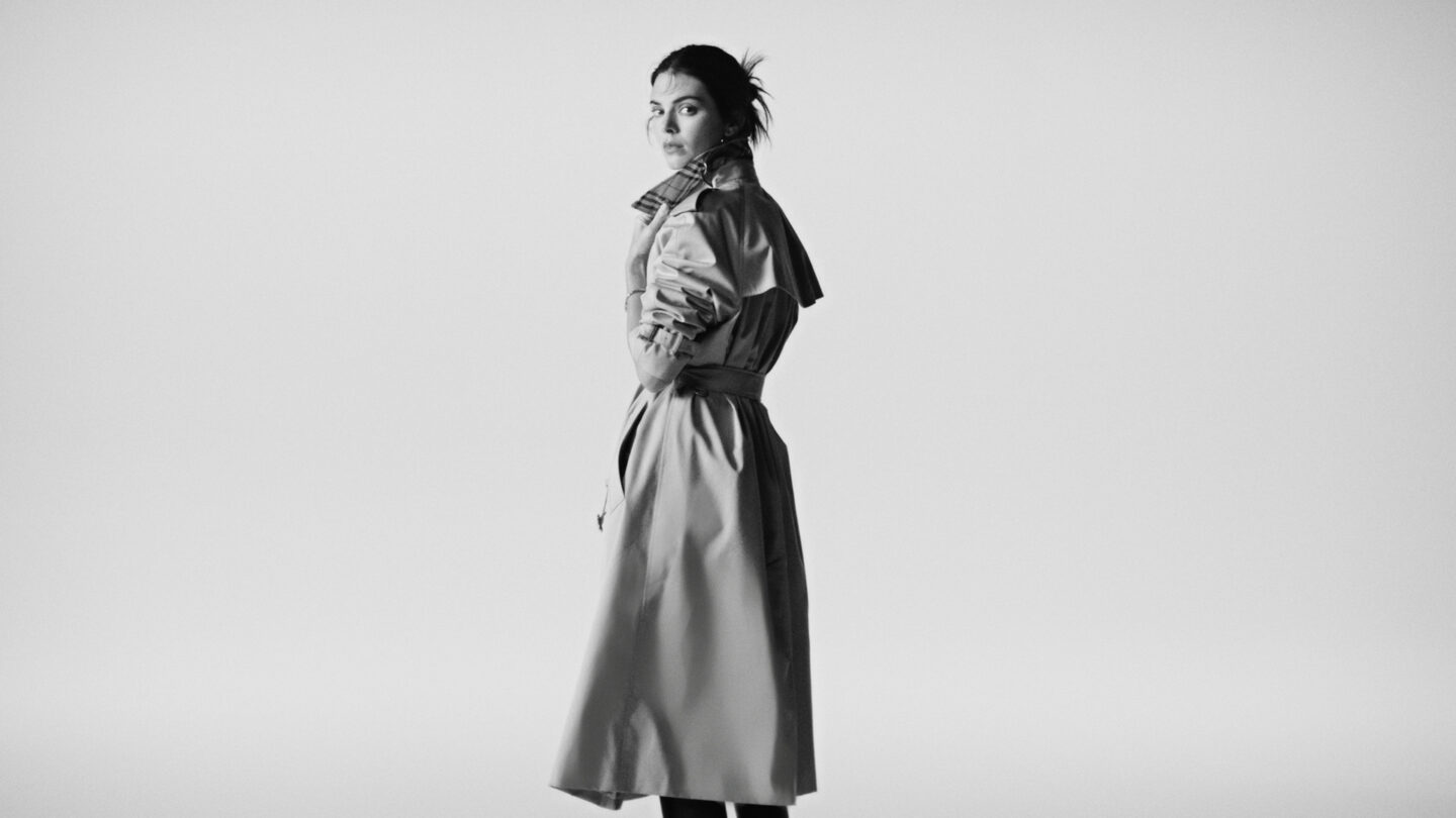 burberry - the trench, portraits of an icon