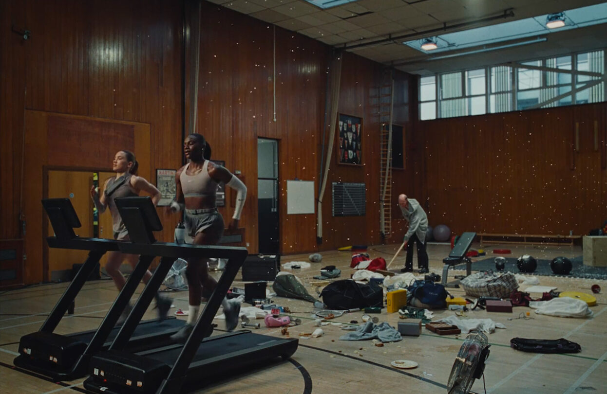 nike x isamaya - run forever