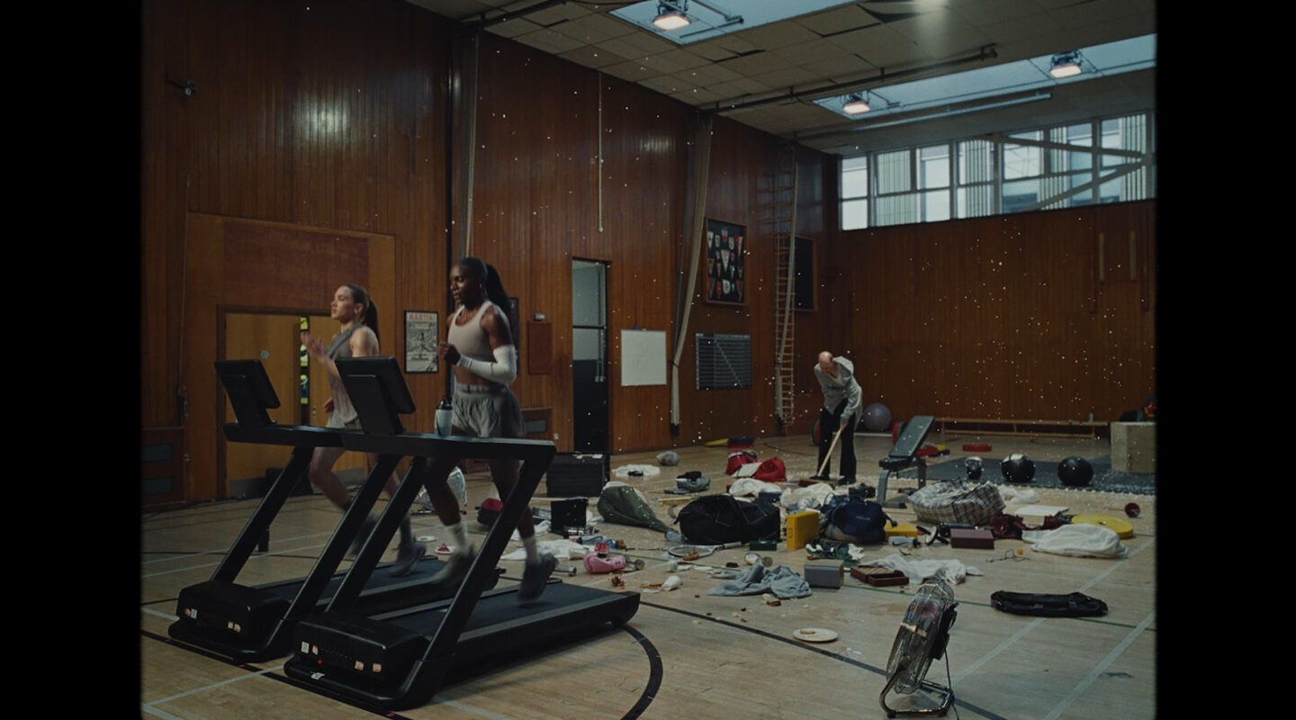 nike x isamaya - run forever
